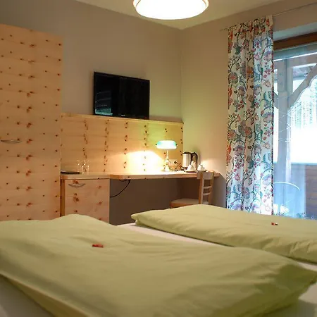 Baernthaler Garni Guest house