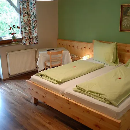 Baernthaler Garni 3*