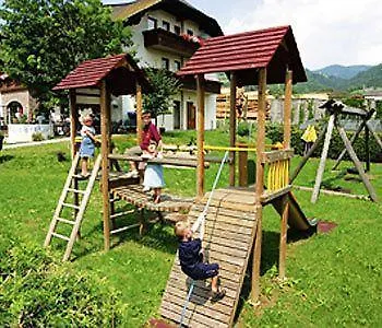 Baernthaler Garni 3*