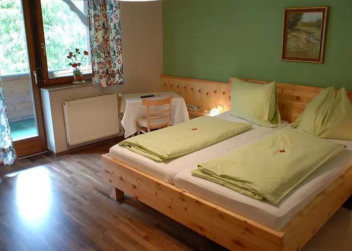 Baernthaler Garni 3*